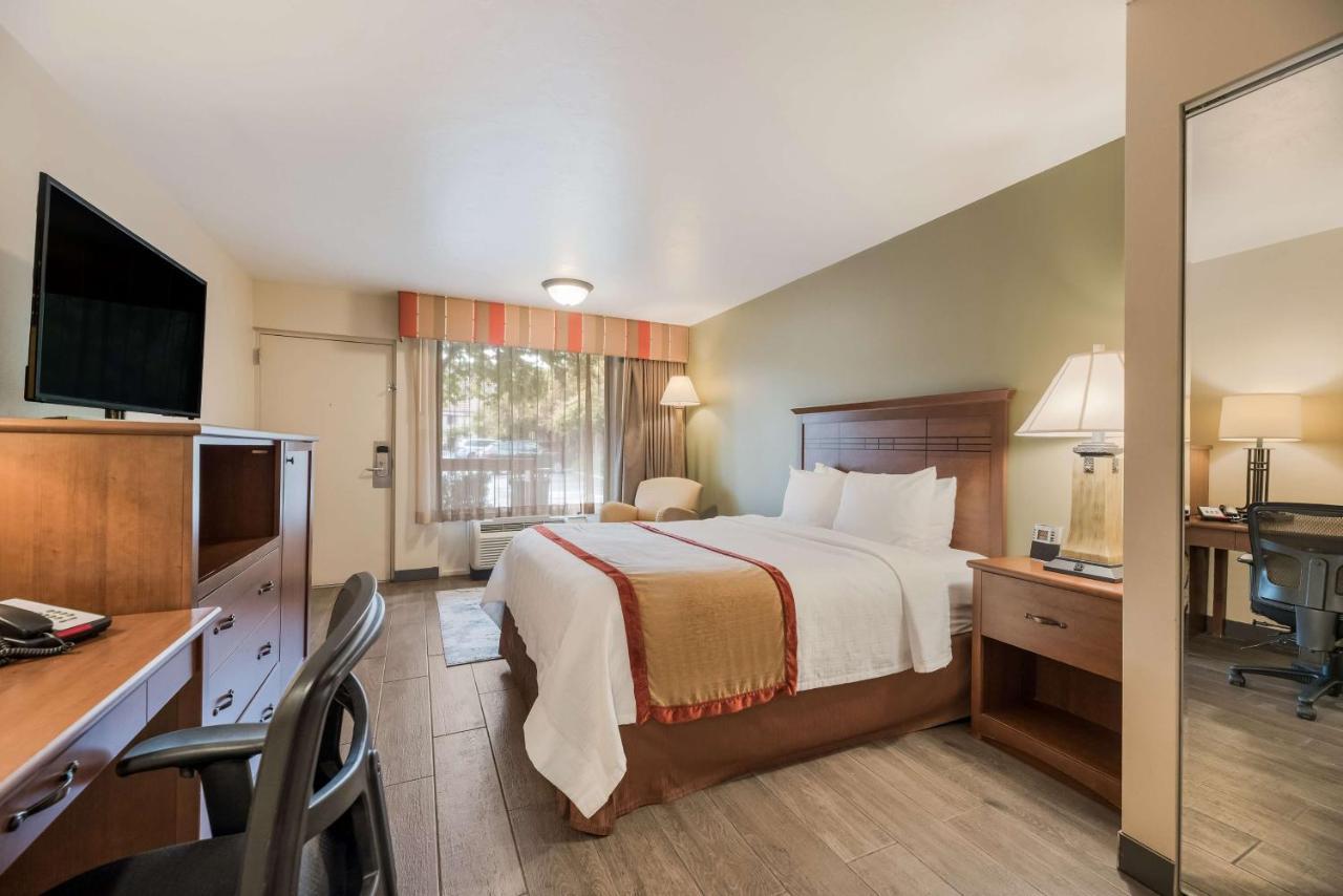 Best Western Town And Country Inn Cedar City Exteriör bild