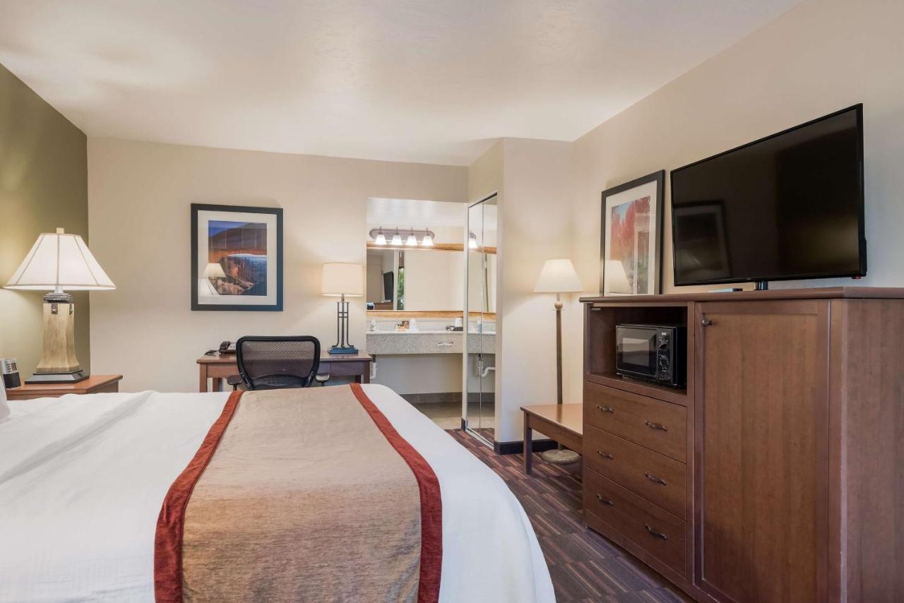 Best Western Town And Country Inn Cedar City Exteriör bild