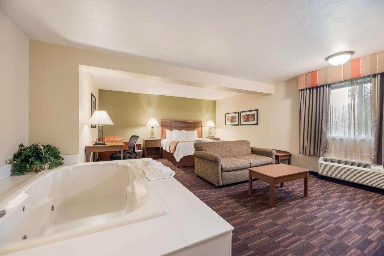 Best Western Town And Country Inn Cedar City Exteriör bild