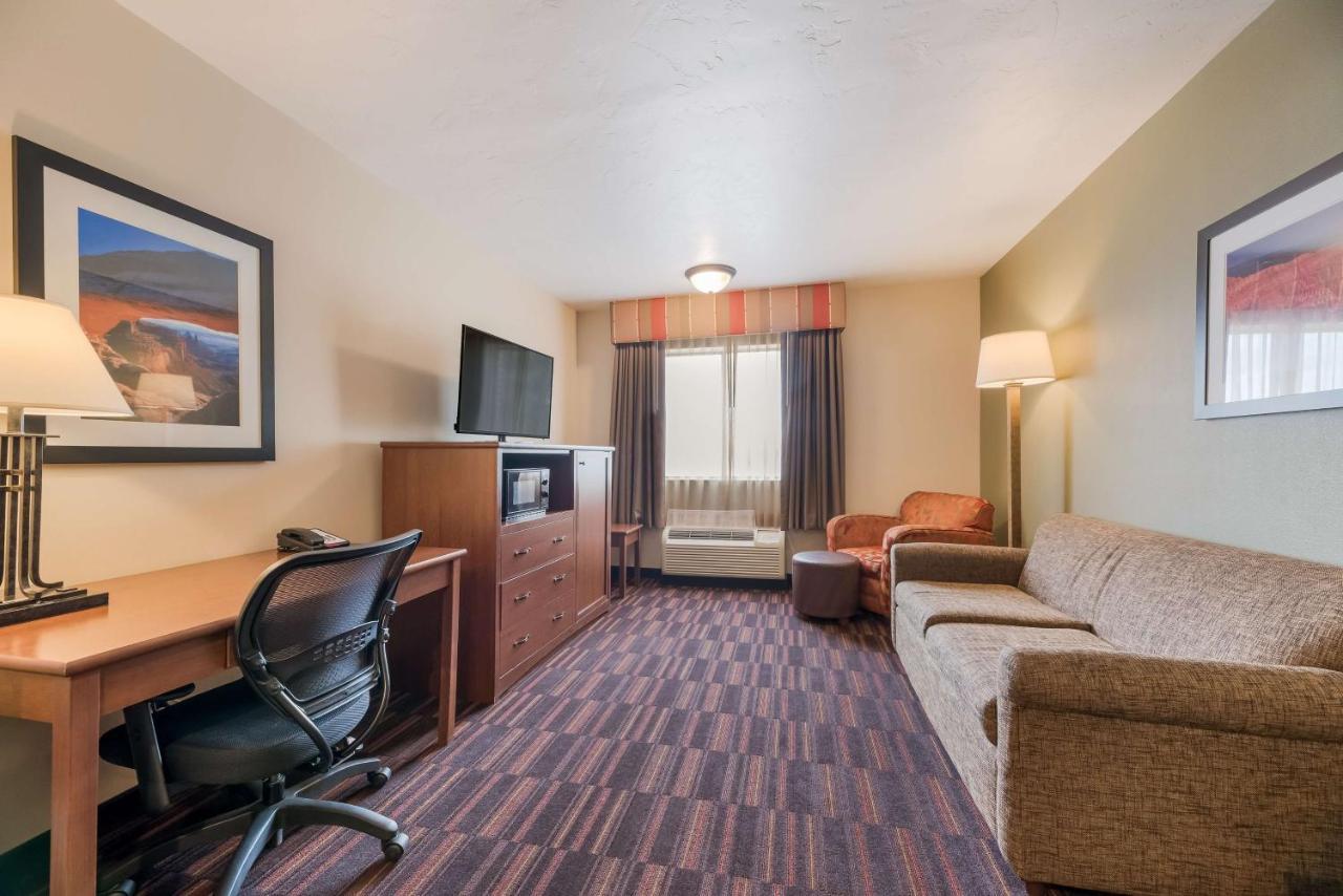 Best Western Town And Country Inn Cedar City Exteriör bild